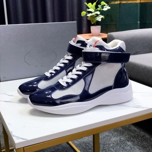 Brand Mens Genuine Leather Boots Fashion Trend Hightop Casual Men Dressing Shoes Thicksoled Mens Shoes Pointed Toe Flats