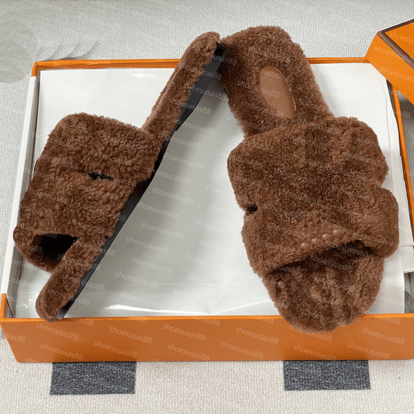 Oran Sandal Designer Women Top Quality Fur Classics Sandals Luxury Genuine Leather Flats Slide Sandals