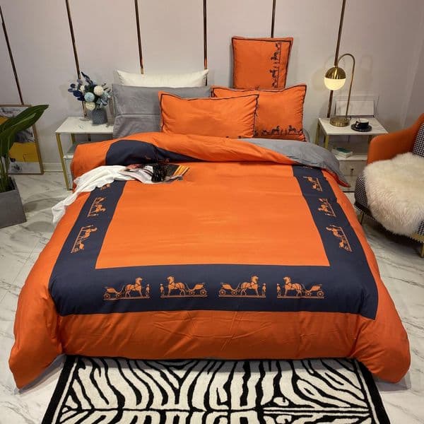 Bedding Sets Luxury Letter Printed Duvet Cover Queen King Size Bed Sheet Pillowcases High Quality