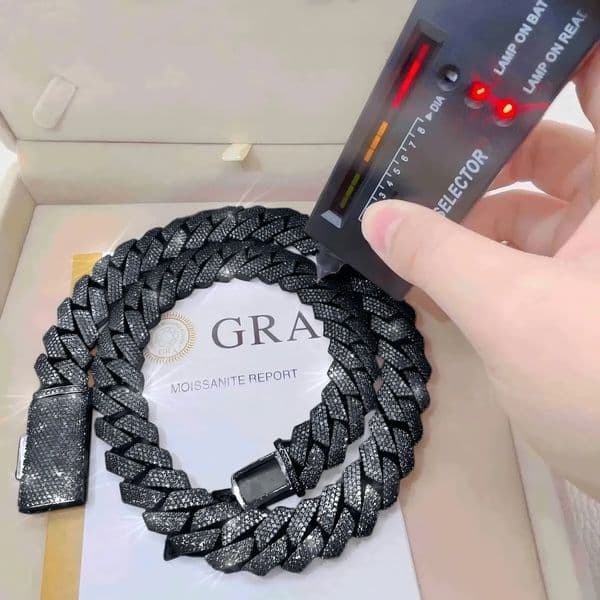 Moissanite 2026 New 10mm-15mm-20mm Black Cuban Link Chain, Diamond-shaped design, fashionable and personalized hip hop bracelet necklace