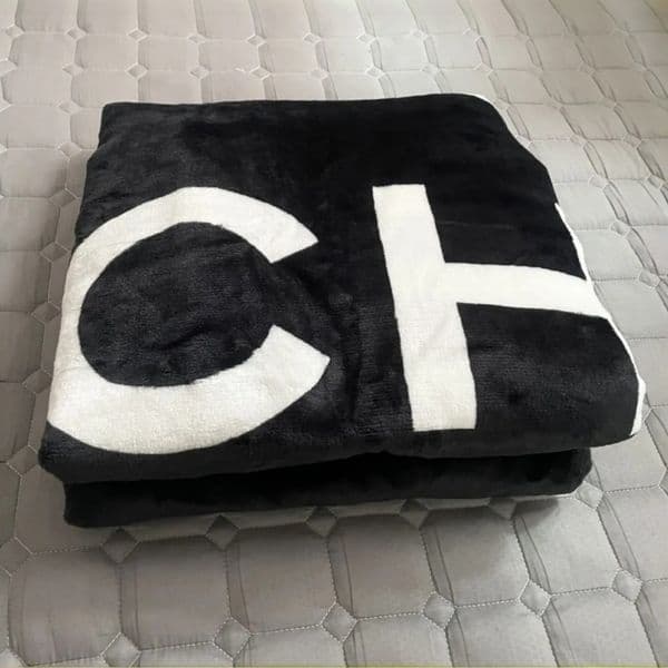 Designers Classics Blankets Letter Print Blanket Adults Kids Carpet Home Textiles Beddings Supplies Sofa Travel