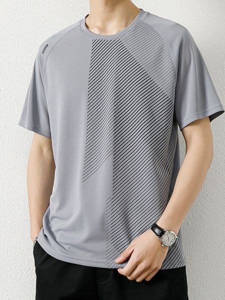 Plus Size Mesh Breathable Short Designer Hoodie Sleeve T-shirt Men Summer Thin Quick-dry Sports Cool Ice Silk Versatile Designer Shirt Top Men