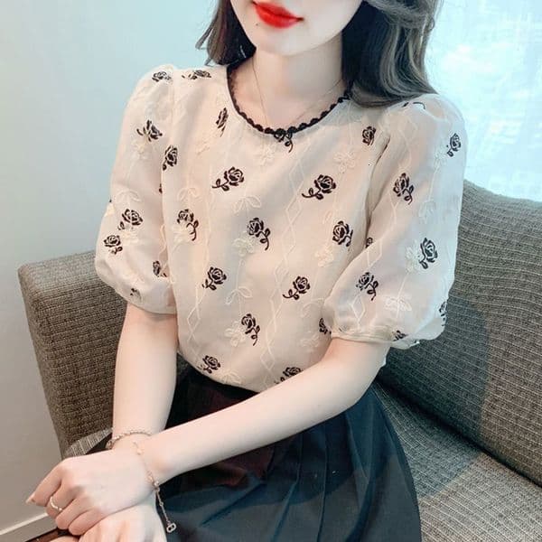 Summer Designer Hoodie Petite Elegant Retro Embroidered Short Designer Shirt Sleeve Chiffon Blouse Women 2025 New Puff Sleeve Top