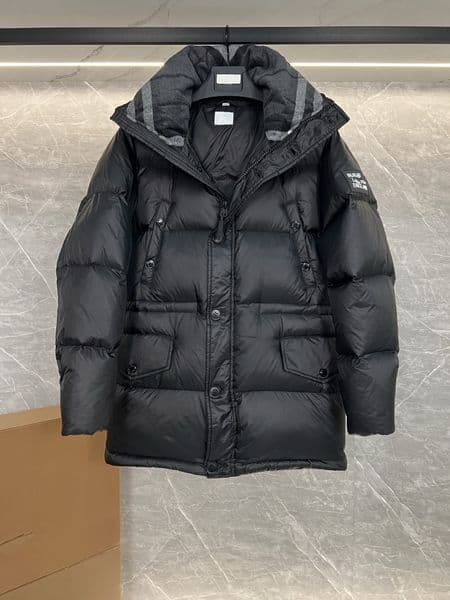 Top quality men Down puffer jacket Parkas Mens Embroidered Badge Stand Collar Knitted Splice Sweater Lightweight Down Jacket Sweater Casual Jacket doudoune 01