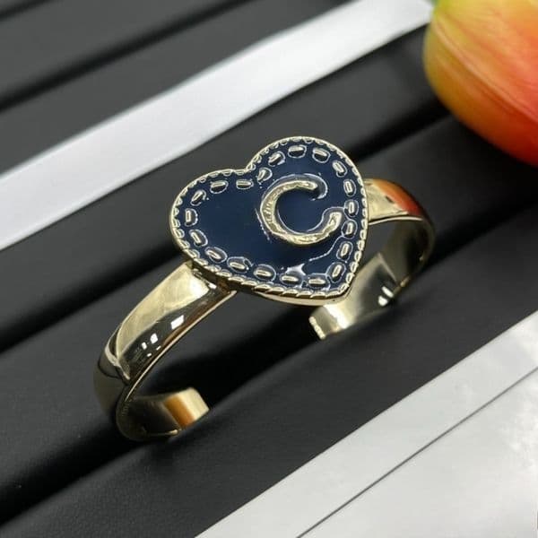 Designer Women's Bracelet Enamel Classic Letter Design Niche Unique Bracelet High Quality Gold Plated Bracelet Christmas Birthday Gift