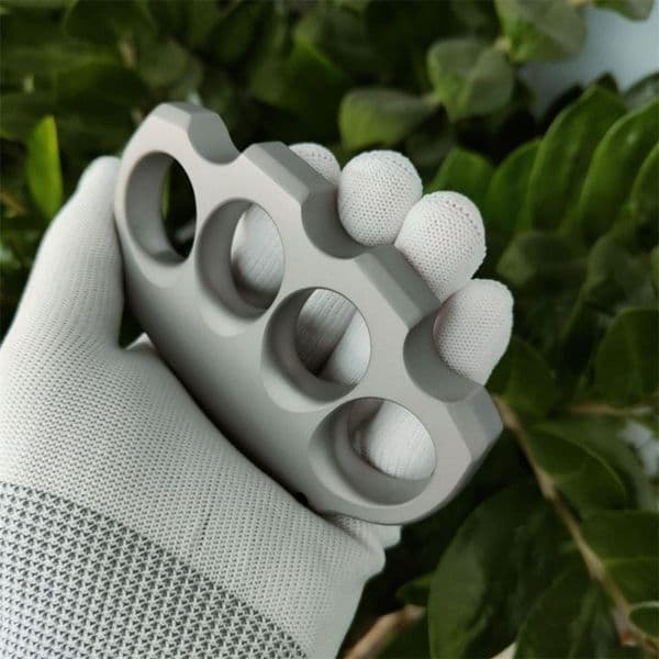 Titanium Alloy Classic Knuckle Duster Self-defense Broken Window Protective Gear