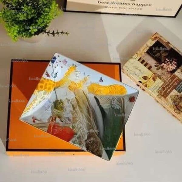 High end platinum ceramic bone china ashtray gift packaging