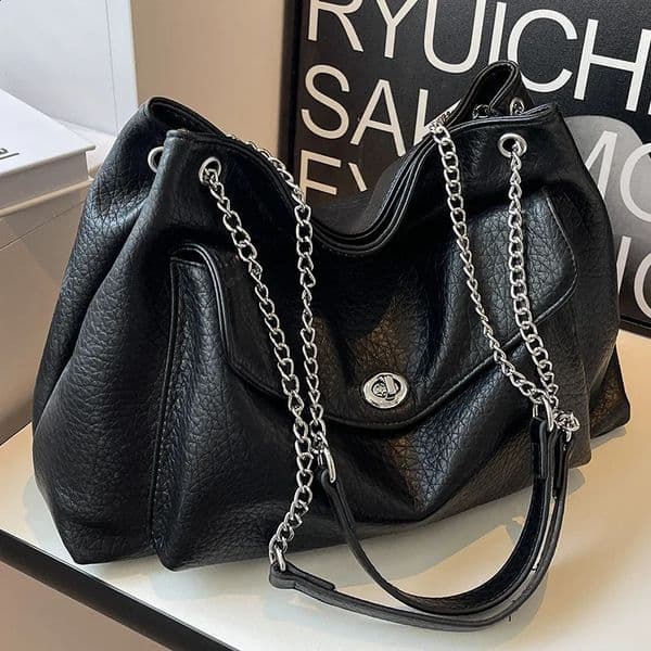 Female Large Black Tote Handbag Multi Pocket Ladies Metal Chain Shoulder Bag Soft Pu Leather Womens Serviceable Crossbody Bags 251015