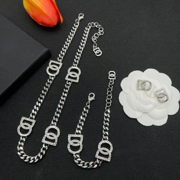 Necklaces Designers Jewelry Set Brands Letter Chain Bracelet Necklace Women's Luxury Diamond Hip Hop Chain Set Party Gifts