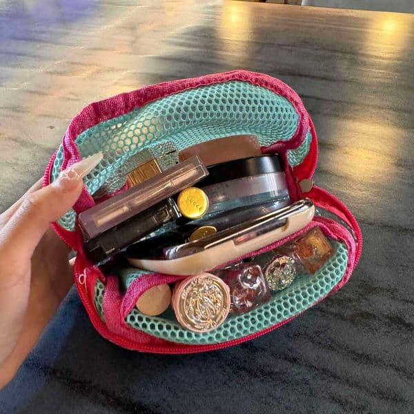 Women Makeup Bags Lightweight Mesh Makeup Bag Large Capacity High End Portable Multifunctional Travel Organizer Coin Purse
