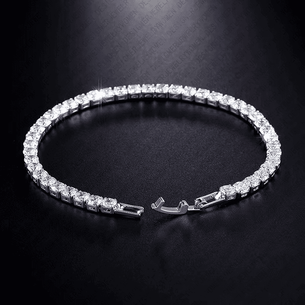 Designer Bracelet Bracelet for Women Tennis Bracelets Full Pave Bangle Silver Bangles Luxury Jewlery Designer for Women Sparkling Timeless Elegant Gift