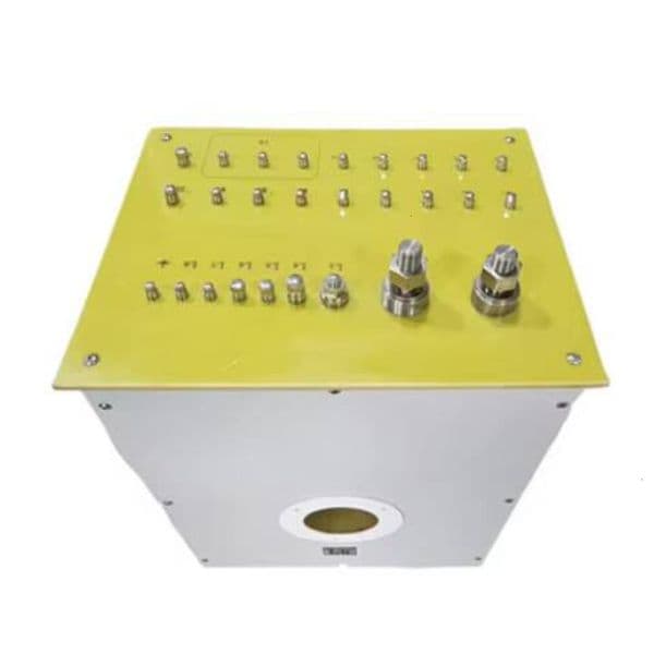 International Certification Ultra-precision Standard Transformer High-precision Voltage and Current Test Equipment DC-105