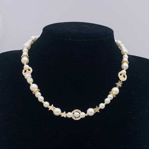 Designer Necklace Flower Pendant Necklaces Pearl Choker Pendant Necklace Gold Plated Letter Necklace Chain Jewelry Wedding for With box Party Gift