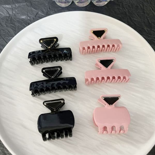 Luxury Barrettes Designer Womens Letter Hairpin High Quality Classic Hairclips Fashion Shark Hairpin Hair Clips Jewelry Hair Accessories