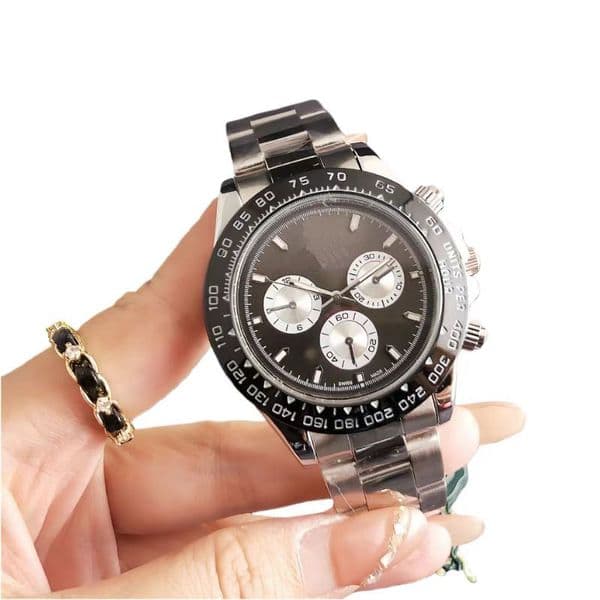 Stylish Precision Watch For Distinguished Gentlemen | Premium Packaging Provided