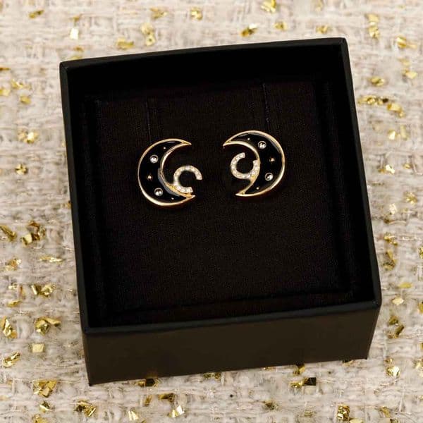 2025 Luxury quality charm moon shape stud earring with black color design have stamp in 18k gold pated PS6010B
