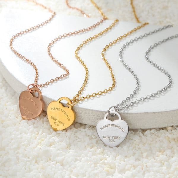 Women Luxury Designer Necklace Titanium Steel Simple Heart Pendant Necklace 18K Gold Plated Trendy Jewelry For Party Gift