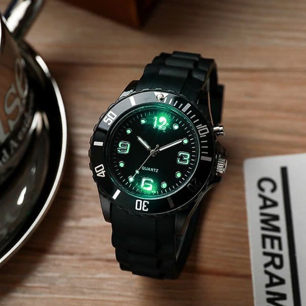 Smart Watch Sport Electronic Men's Watch 2000 Full Function World Time LED Auto Hand Lifting Lamp GWG Oak Series GM 2100