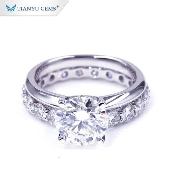 Tianyu Gems Custom Service 2ct Round HA Cut Moissanbite Diamond White Gold Wedding Ring Set