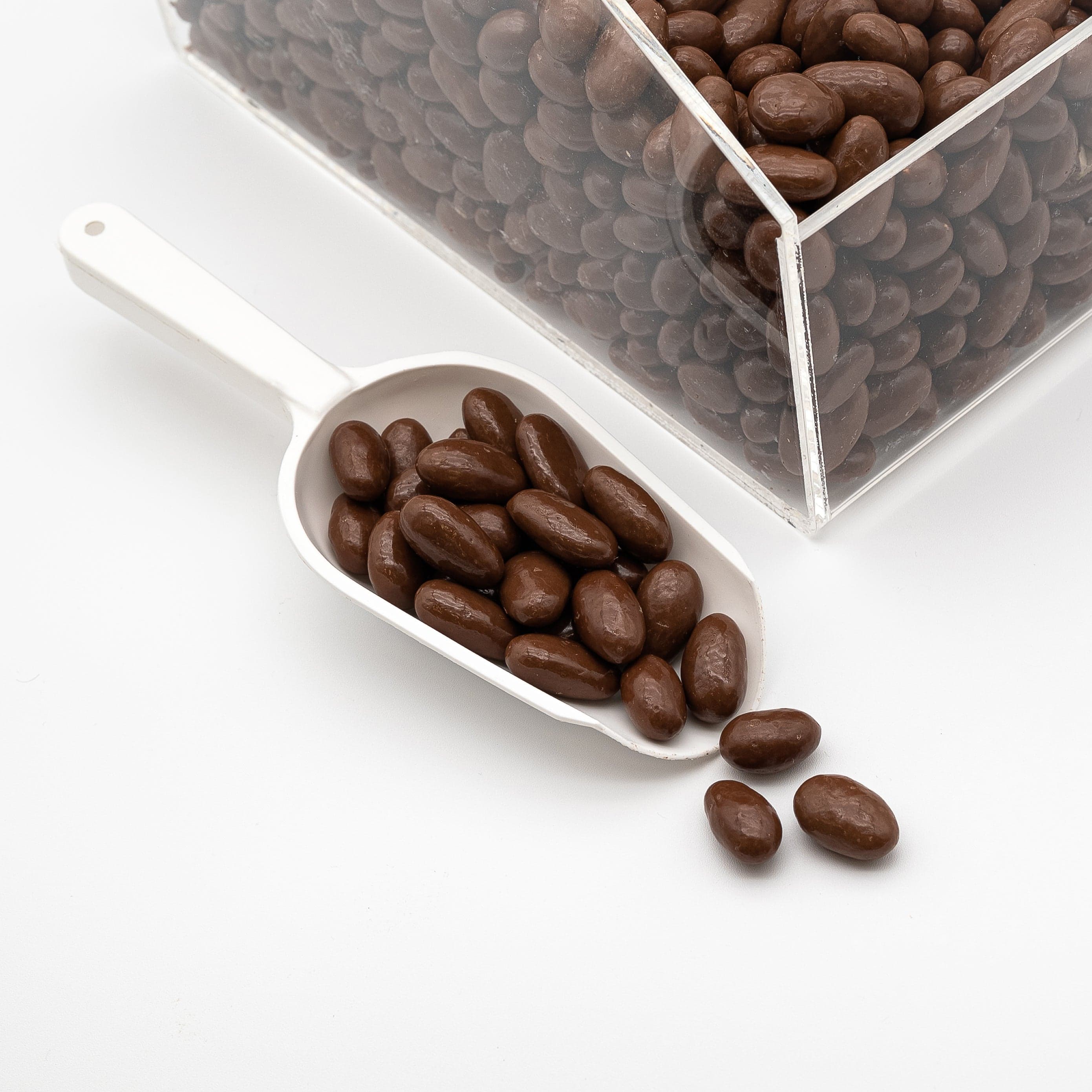 TEMU Milk Chocolate Almonds