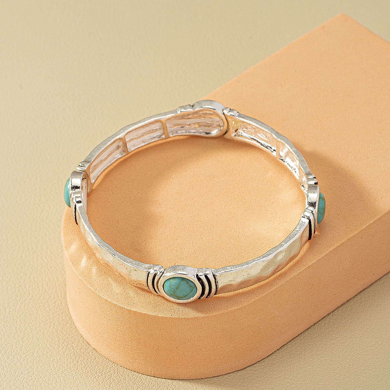TEMU 1pc Bohemian Elegant And Cute Natural Turquoise Stone Women's Stretch Bracelet, Suitable For Gifting And Party Wear