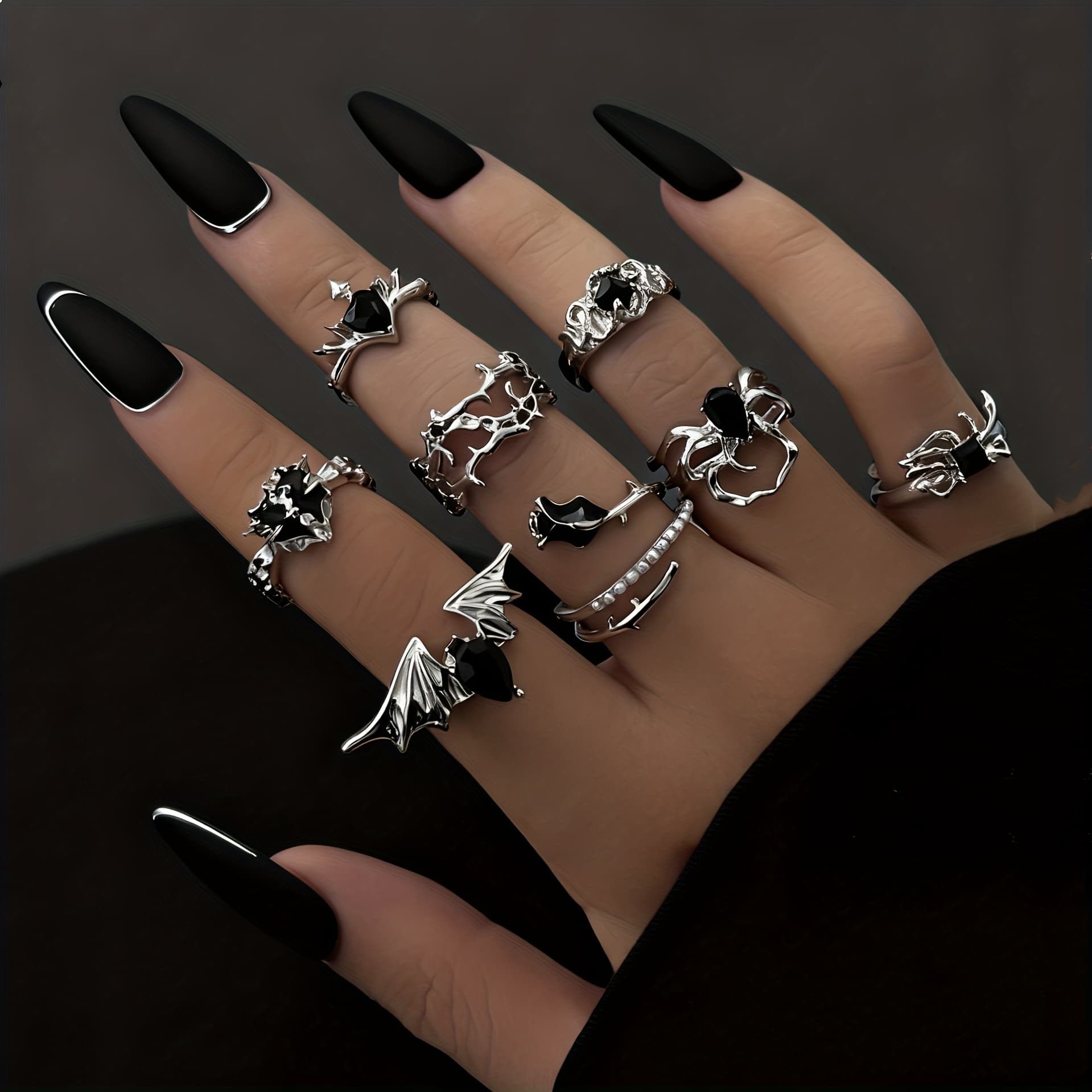 TEMU 8pcs Set Alloy Oil-drip Inlaid Ring Set Vintage Dark Gothic Personality Ring Bat Thorn Ring Set