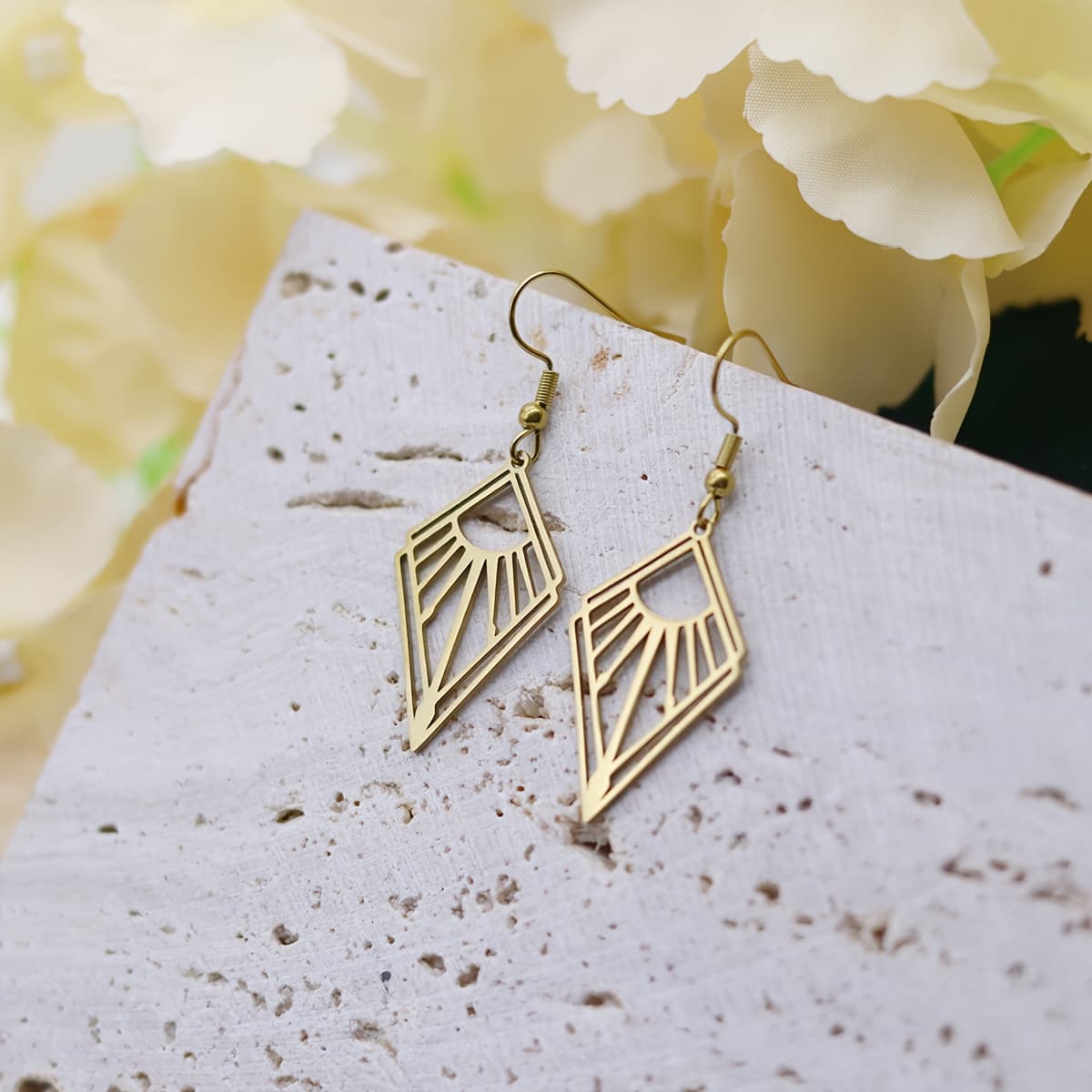 TEMU Handcrafted 304 304 304 304 Stainless Steel Earrings Featuring Geometric Designs With Rhombus And Shapes, With Tassels, Without Battery