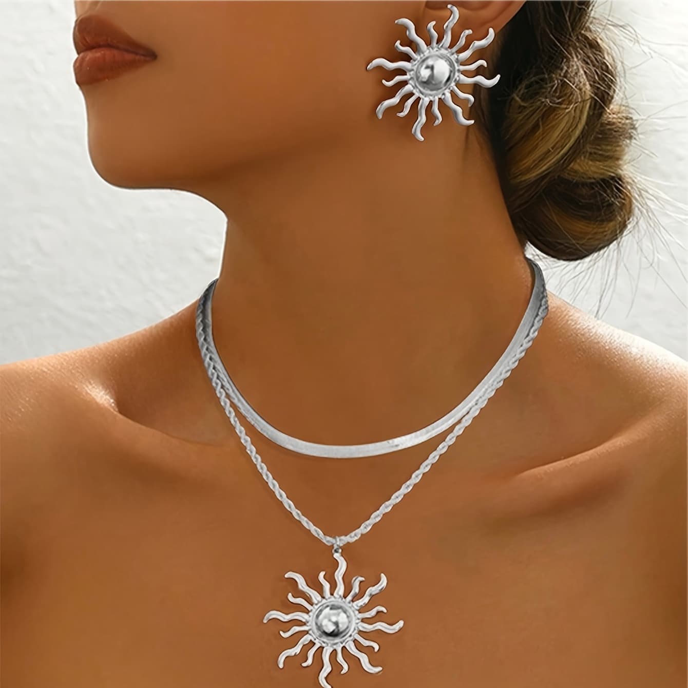 TEMU 3pcs Set, Fashionable, , New, Creative, Versatile Sunflower Metal-style Multi-layered Stackable Daily European And American Creative Pendant Necklace Set