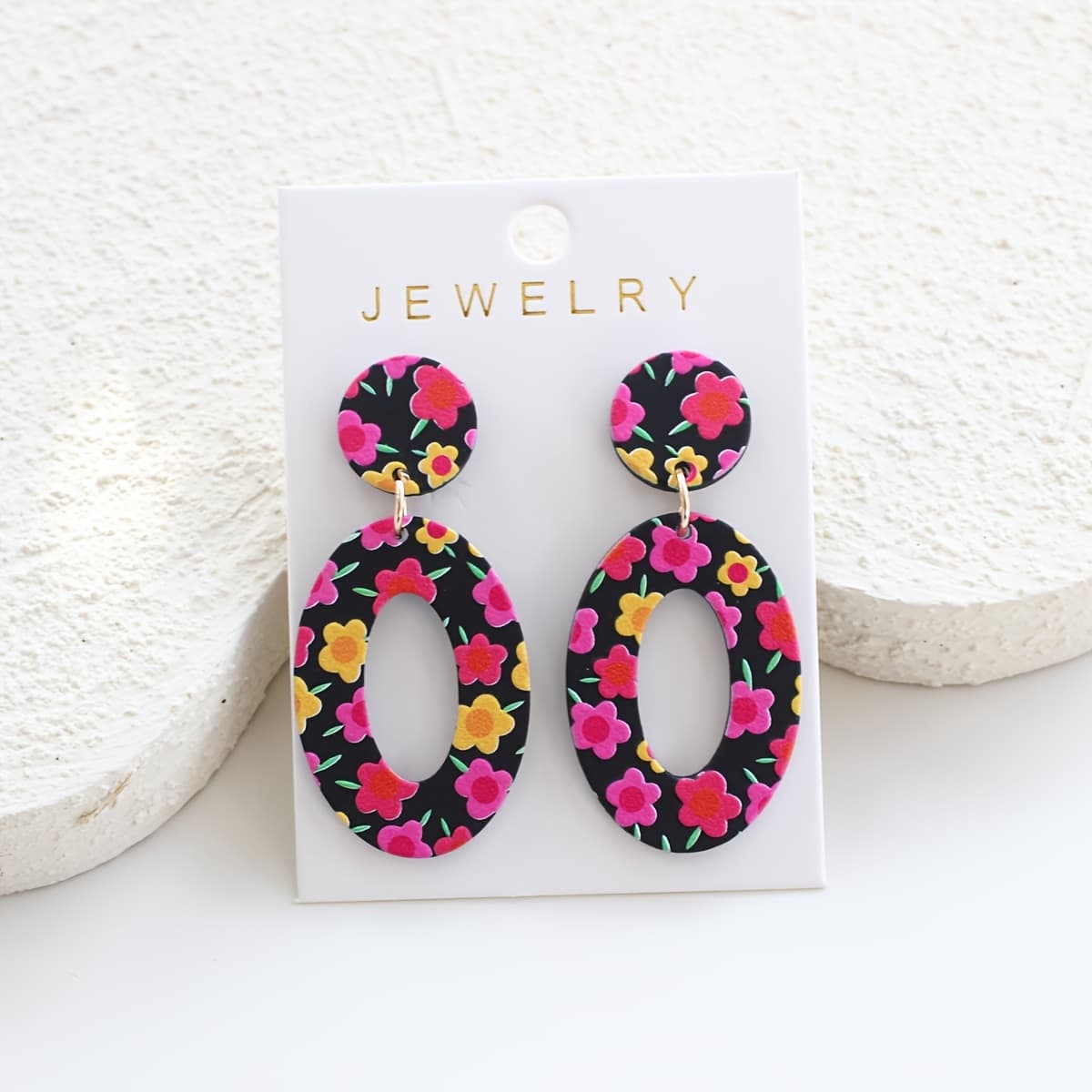 TEMU 1 Pair Of Black Oval Hollow-out Floral Acrylic Women' Earrings, With A Clay-like Texture, Elegant And Cute, Suitable For Parties, Celebrations, And Holiday Gifts