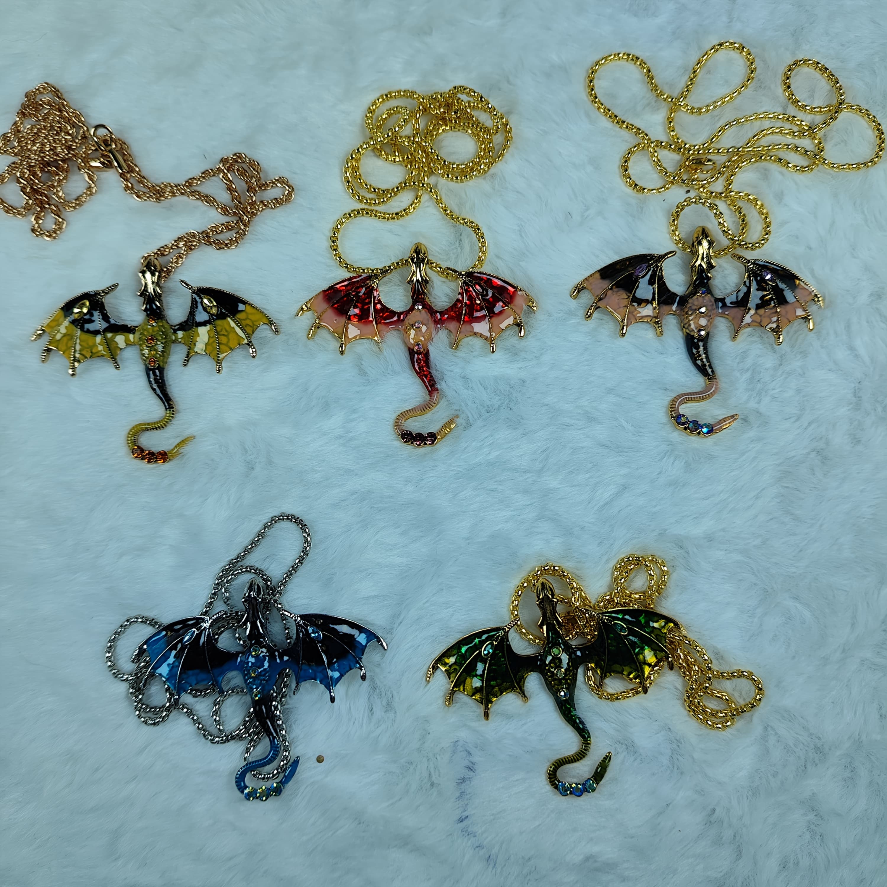 TEMU 5pcs Dragon-shaped Pendant Necklace Set With Water, Gradient Oil- Glass Pendant, Necklace Accessory, Suitable For Party Decoration