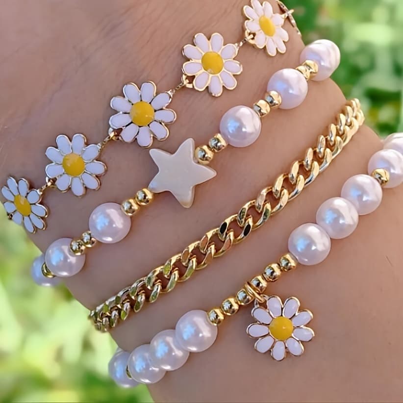 TEMU 4pcs/set Daisy-flower Pendant Beaded 18k Gold-plated Bracelet Set With White Faux Pearl Beads Stackable Bracelet Jewelry Set