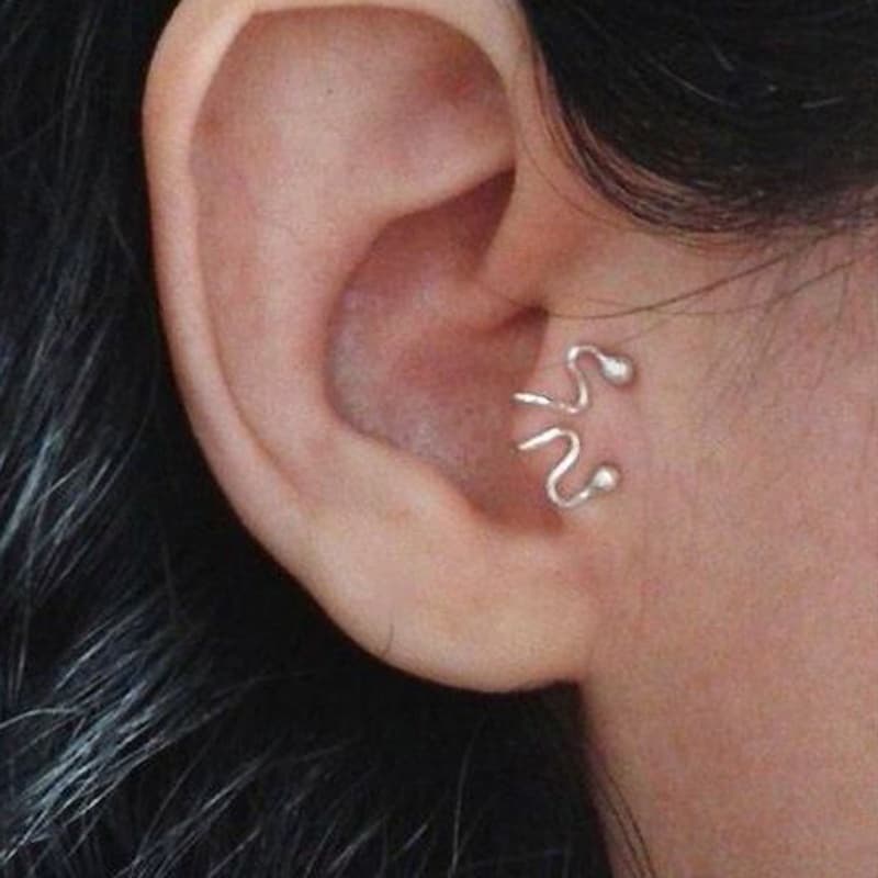 TEMU Snake Ear Cuff Clip On Earrings No Piercing Snake Shaped Earring, Minimalist Non Piercing Jewelry For Women Men, Everyday Party Elegant Retro Ear Clips For All Season Wear, , Smooth Texture,