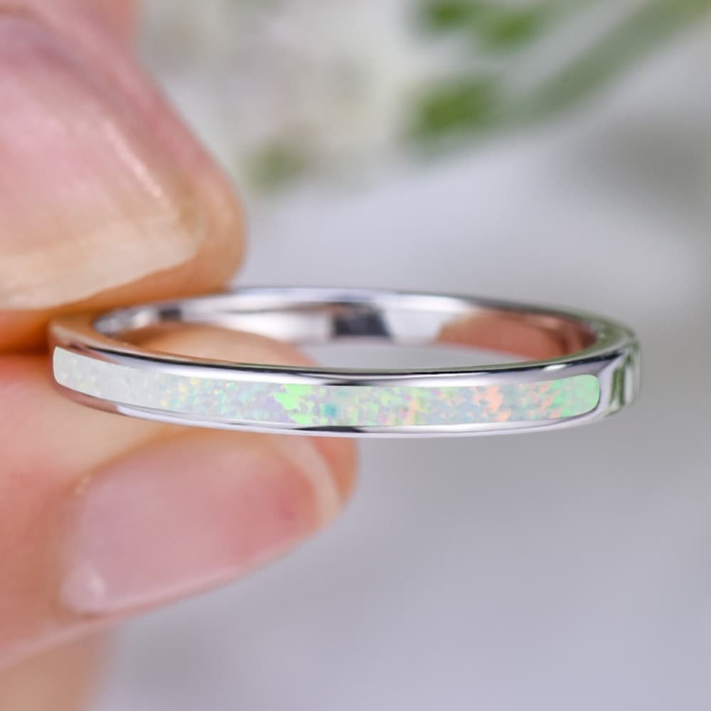 TEMU 1pc Australian Opal Circle Women's Fashion Wide Band Ring, Minimalist Niche Exquisite Thin Ring, Simple Elegant Jewelry Suitable For Any Occasion