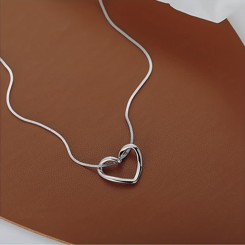 TEMU S925 925 Silver Hollow Heart Necklace, Stylish Multi-functional Collarbone Chain, Jewelry For Christmas, Valentine's Day Gifts, Wedding Anniversary Valentine Gifts 3.4g/0.12oz.