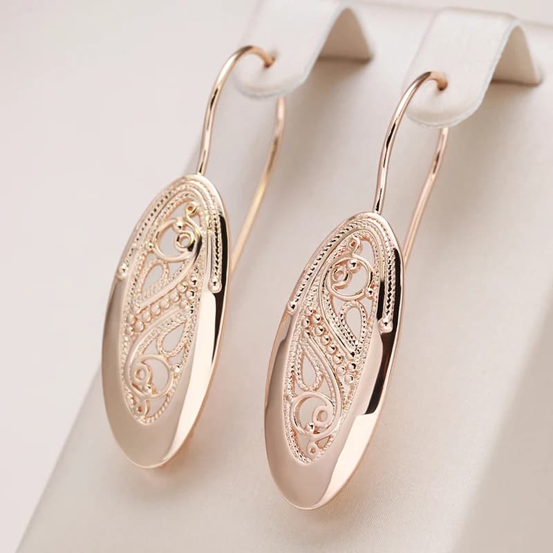 TEMU 1 Pair Unusual Hollow Flower Pattern Earring For Women Trend Golden Geometric Long Drop Earrings Fashion Jewelry