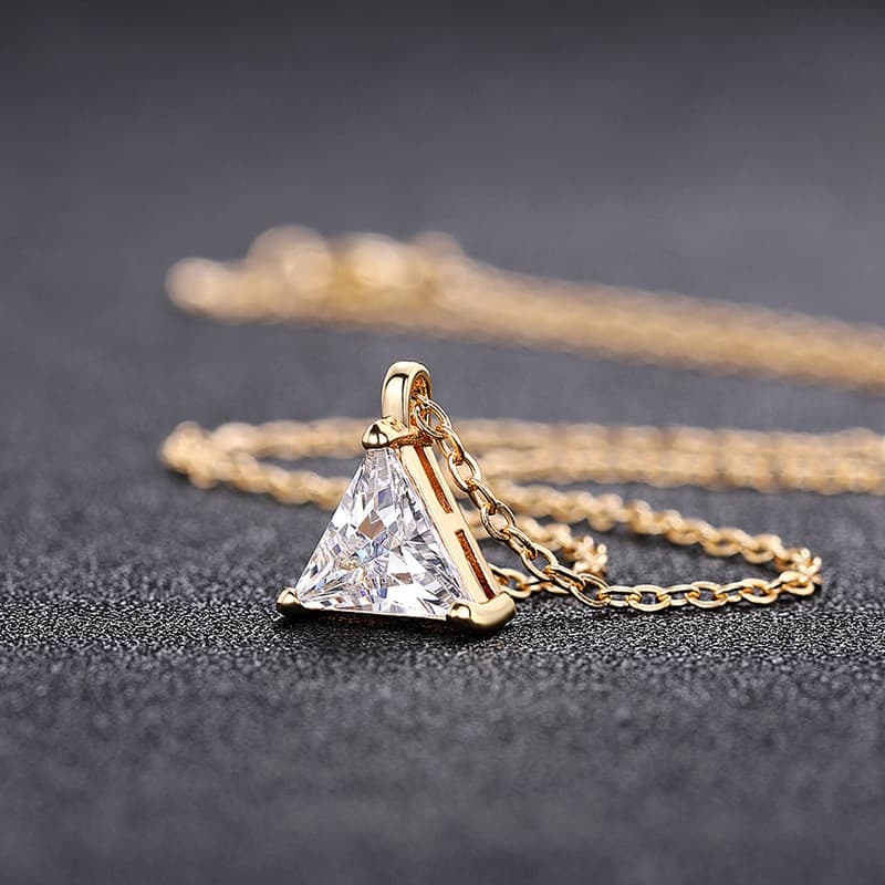 TEMU 1pc Of Elegant Triangular Synthetic Zirconia Pendant Necklace, From 18k Gold-plated Copper, Featuring A Design That Outfits And Party Attire