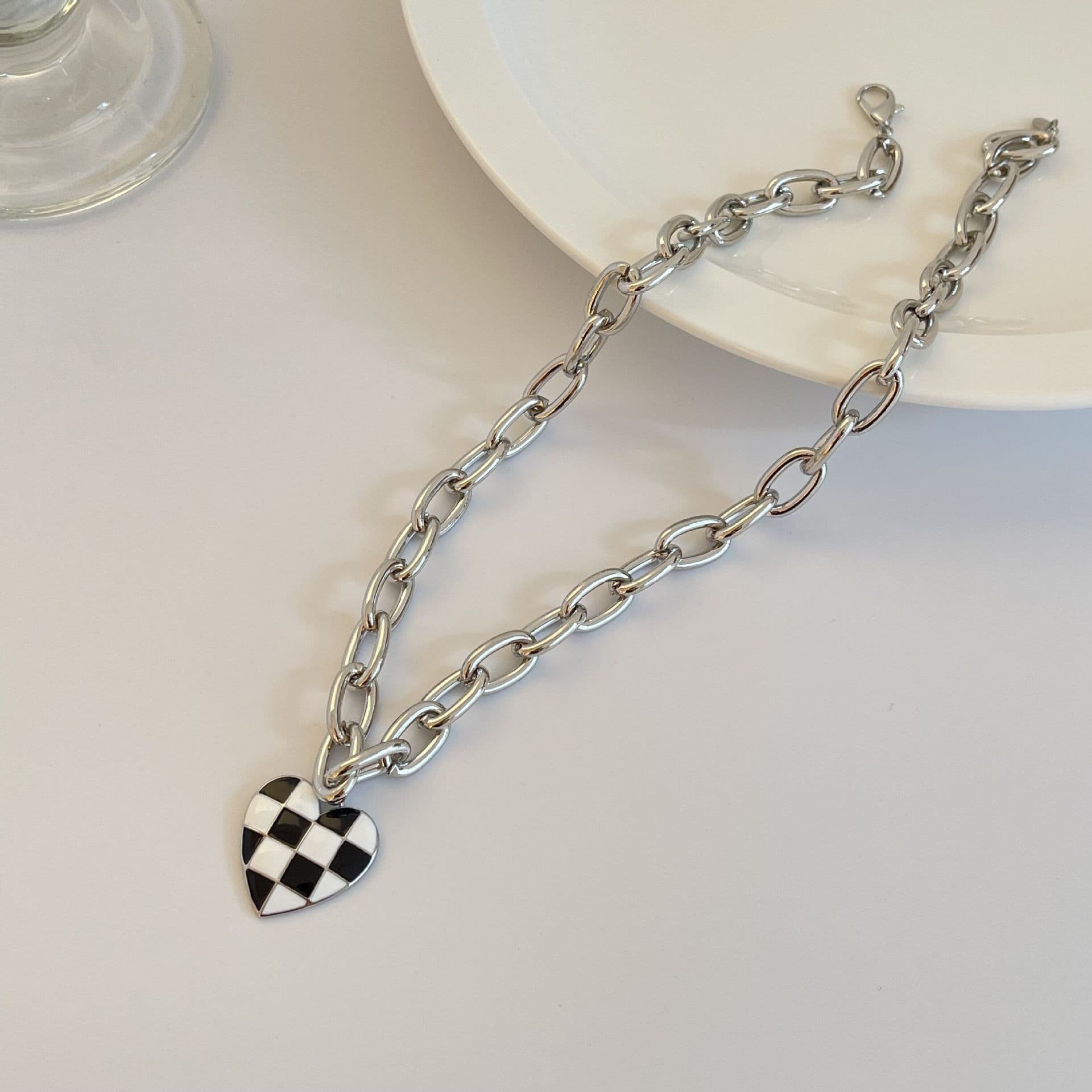 TEMU Checkered Heart Pendant Necklace, Creative Sweater Chain, &;s Necklace Gifts, For Women
