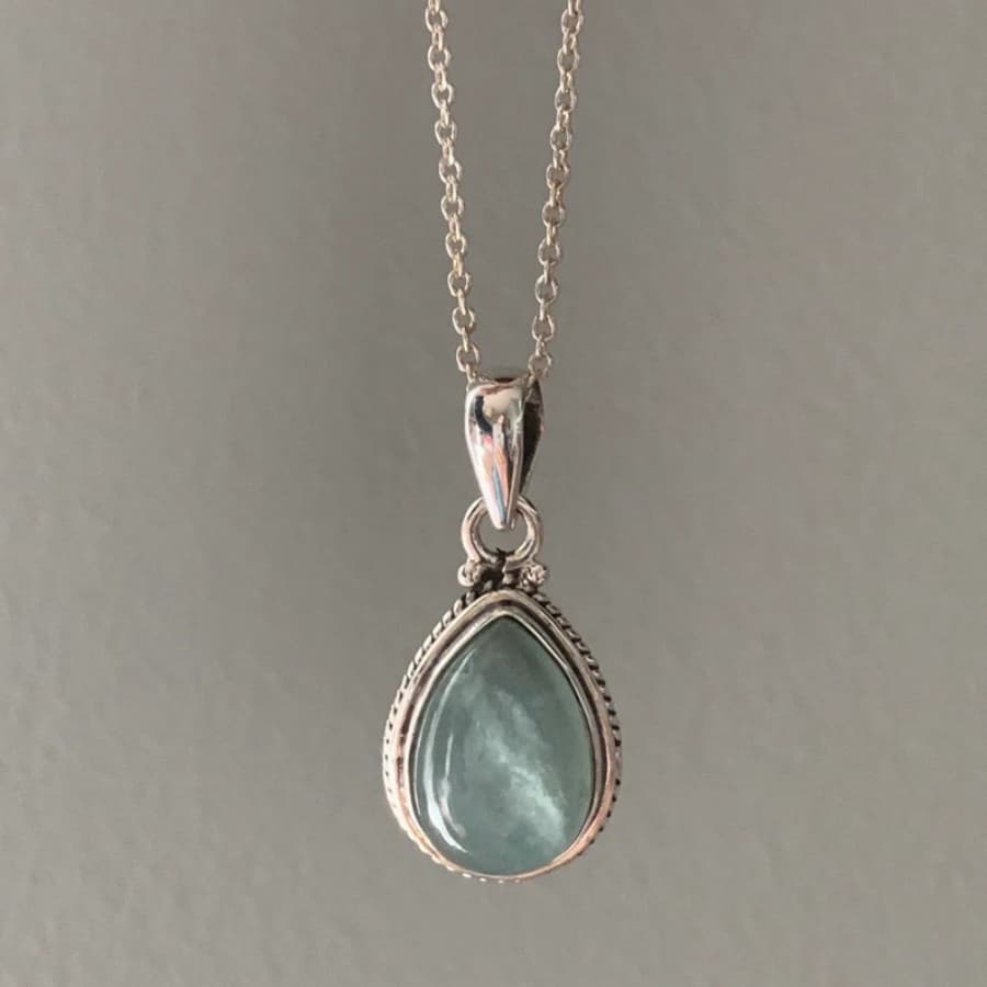 TEMU 1pc Of Stylish Necklace, Chain Design, Aquamarine Stone, Retro Style, Boho Jewelry, Classic Additions, Trendy , Festival Presents, Halloween Surprises, Christmas Gifts, Presents For