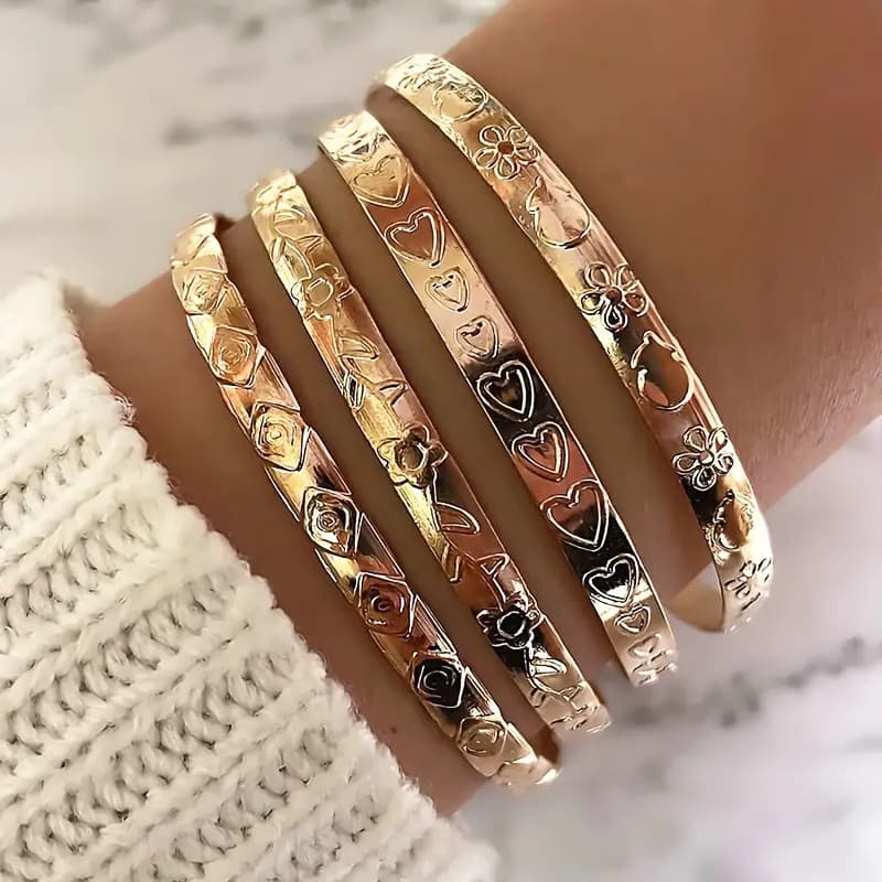 TEMU 4pcs Exquisite Bracelet, Carved And Other Patterns, Heart-shaped And Floral Retro Bohemian Style Bracelet Set Of 4pcs Suitable For Beautiful Small Gifts