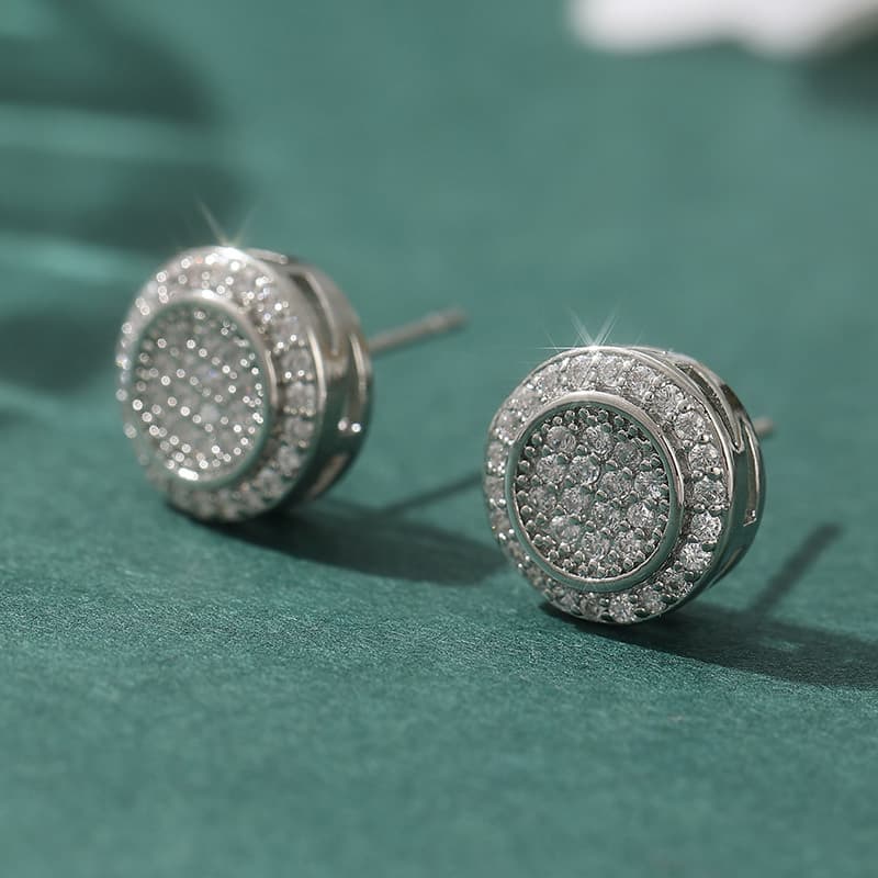 TEMU Trendy Iced-out Stud Earrings In Silvery Color, Suitable For Men And Women, Featuring Synthetic Zirconia For A Stylish Ear Accessory