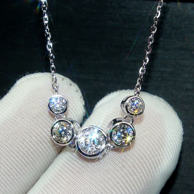 TEMU Elegant Easy Inlaid Round Synthetic Zirconia Pendant Necklace Women's Wedding Necklace Daily Party Casual Banquet Date Wear Temperament Necklace Exquisite Jewelry Gift