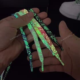 Cordones con estampados que brillan en la oscuridad para las Air Force 1: cordones planos luminosos para Halloween, Navidad, fiestas y personalización de ropa