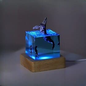 Résine marine baleine baleine à bosse 5 cm/2 pouces cube ornement lumineux mini veilleuse anniversaire cadeau de noël
