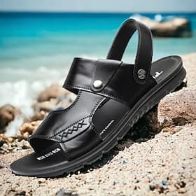 Sandalias de hombre de piel sintética marrón y negra con punta abierta, correa ajustable y suela acolchada: calzado informal de verano para uso diario