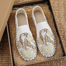 Weiße Espadrille-Schlupfschuhe für Herren mit kunstvoller Stickerei – stylisches Schuhwerk mit einzigartigem Tiger-Design