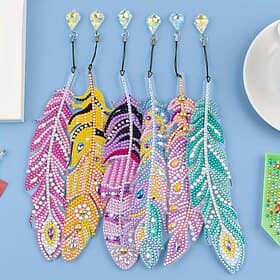 6 skurrile Lesezeichen mit Federn – einzigartige unregelmäßige Diamantmalerei-Designs, DIY-Bastelset mit Tiermotiven und leicht verständlichen Anleitungen, per