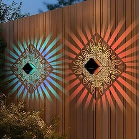 Lot de 2 appliques solaires carrées pour extérieur, étanches, pour cour ou jardin. Projecteur ajouré pour décoration murale extérieure, idéal pour Noël, maison