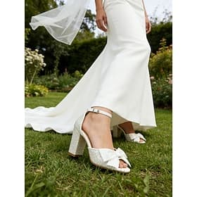 Women's White Glitter Block Heel Wedding Sandals with Ankle Strap and Satin Bow – Elegant Open Toe Bridal Shoes for Garden Ceremonies and Outdoor Events