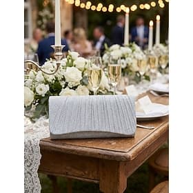 Femmes Pochette Sac de soirée Sacs Pochette Polyester Quotidien Soirée Douche nuptiale Chaîne Couleur Unie Argent Noir Champagne