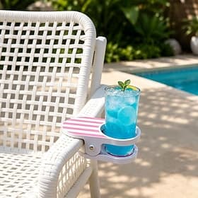Lot de 3 porte-gobelets rayés à clipser pour chaise de plage, porte-gobelets portable avec tablette latérale pour accoudoir de transat de piscine, accessoire p